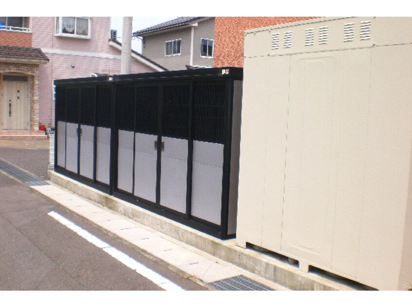 専用ゴミ置場 ヒルズ・キザキＣ・Ｄ
