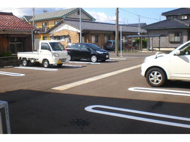 駐車場 ピーチガーデン