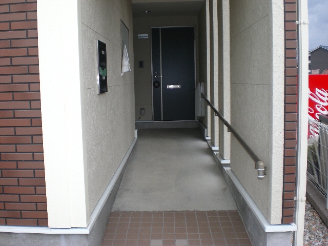 エントランス ルミナス・新和