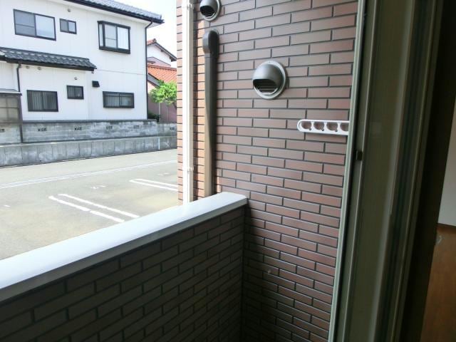 ベランダ ルミナス・新和