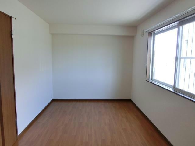 洋室 ルミナス・新和