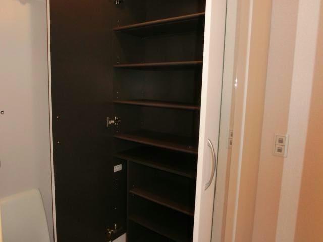 シューズボックス リヴィエール