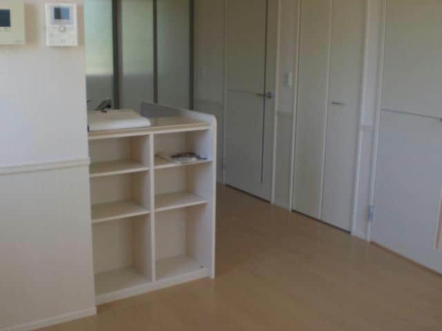 リビング セビアン