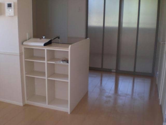 リビング セビアン