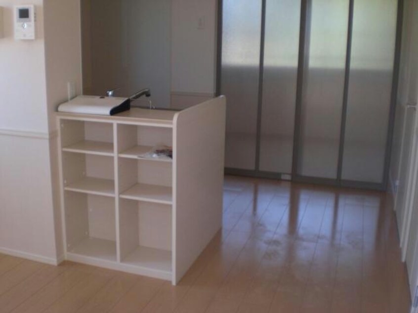 リビング セビアン