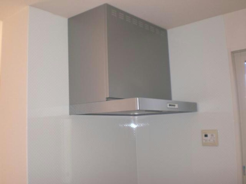 キッチン換気扇 セビアン