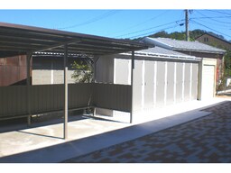 駐輪場、外物置