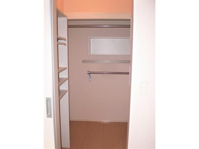 ウォークインクローゼット ル・リアン