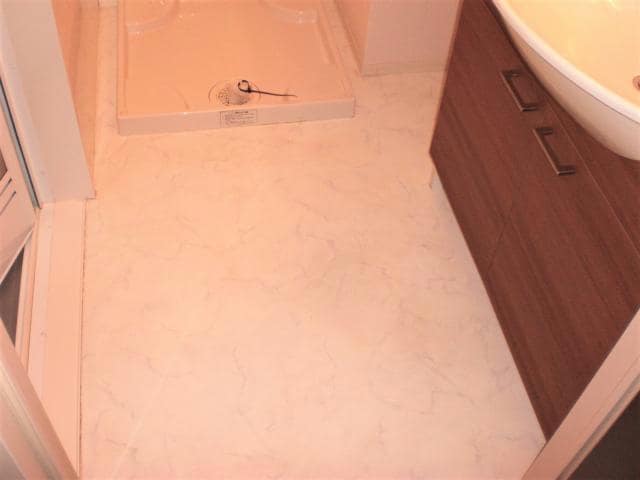 洗面脱衣所 ル・リアン