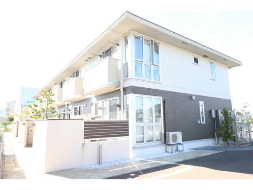 外観写真 エレガンテ・イースト