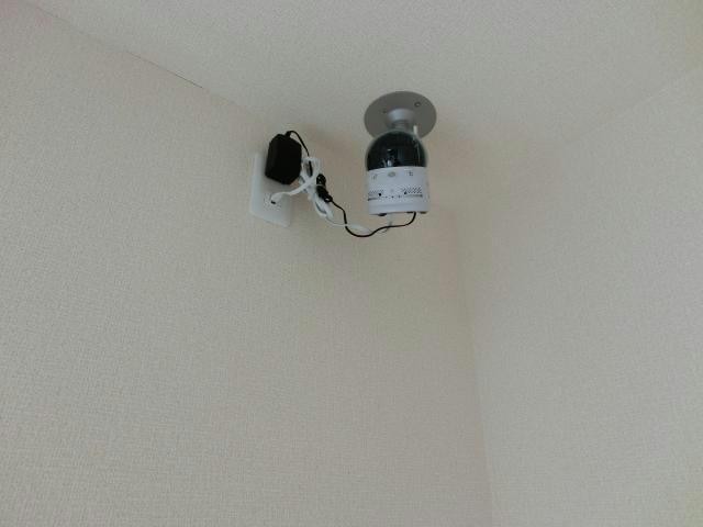 ペットカメラ エレガンテ・イースト