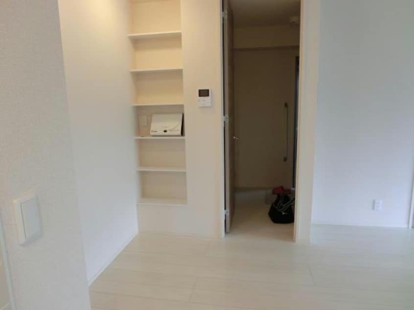 リビング アラータ敦賀