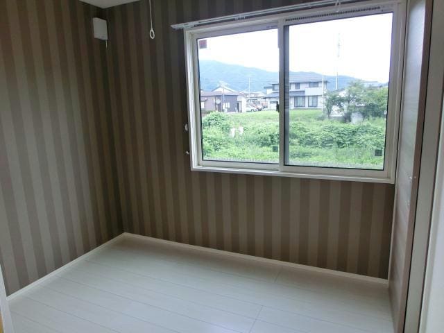 洋室 アラータ敦賀