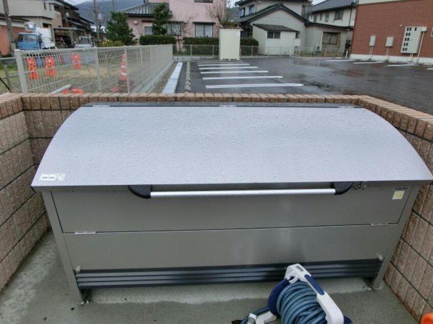 専用ゴミ置場 フォルトゥ－ナ　ミシア