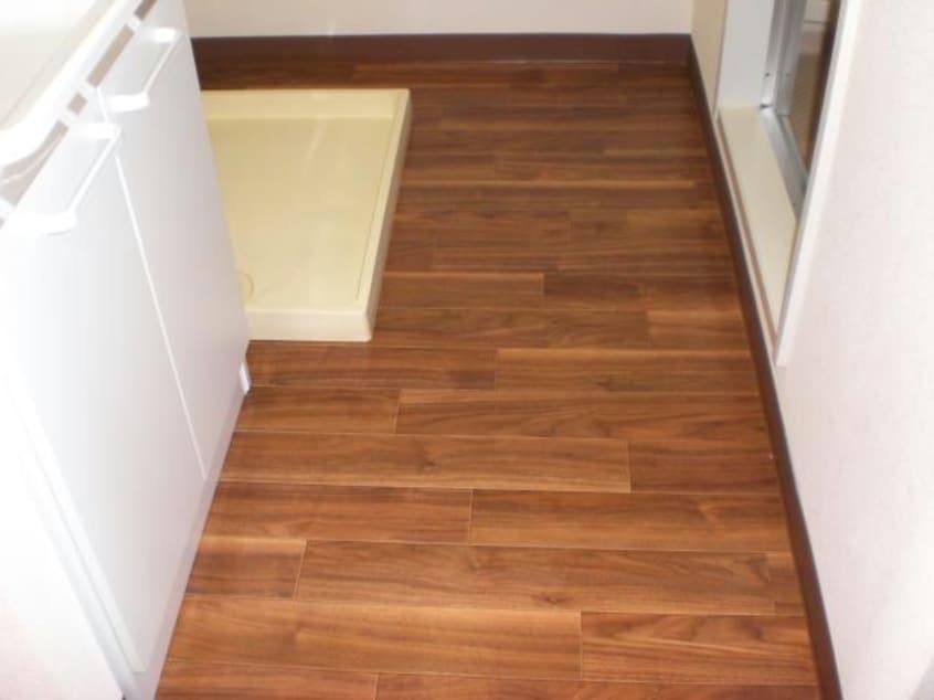 洗面脱衣所 コンソラトゥール