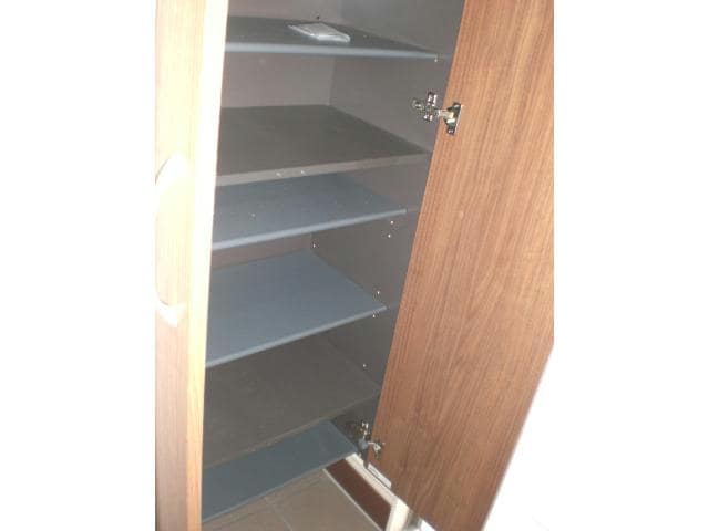 シューズボックス Ｆ．エミール