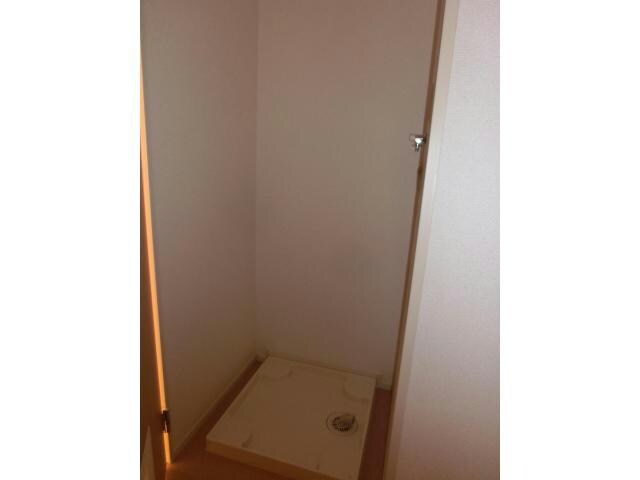 室内洗濯機置場 ハルモニア－