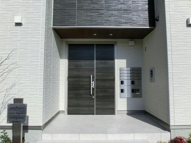 オートロック共用玄関 カーサエルガノ