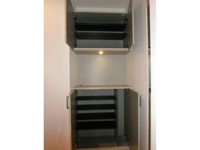 シューズボックス カーサエルガノ