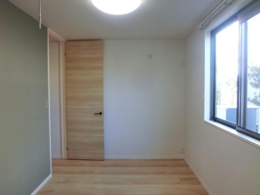 洋室 カーサエルガノ