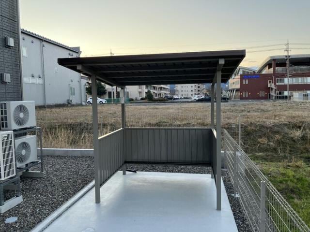 駐輪場 Cerf　Cornu　