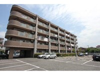 プラザ・コスモス