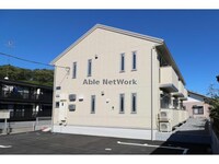 ★Villa Wistaria「ヴィラウィスタリア」