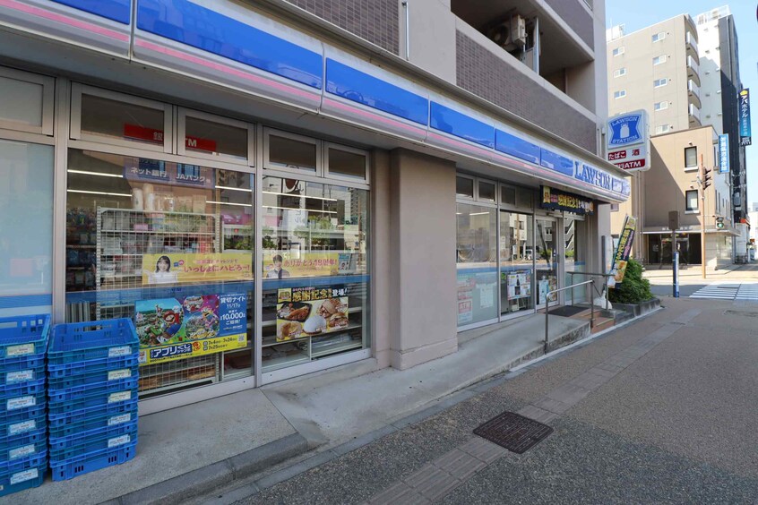 ローソン 新潟東中通一番町店(コンビニ)まで634m ユートピア三愛東堀
