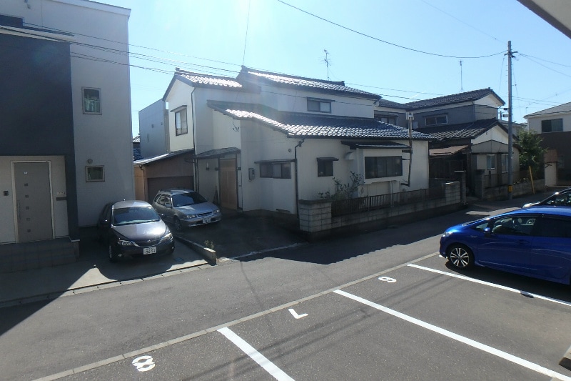 住宅街にある物件です！ ウイロー東出来島