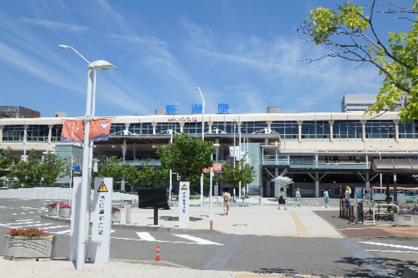 新潟駅まで415m BUENA花園