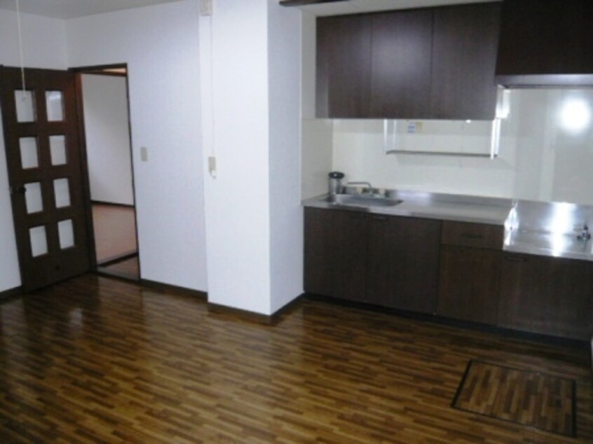 現況優先 プリオール女池D棟