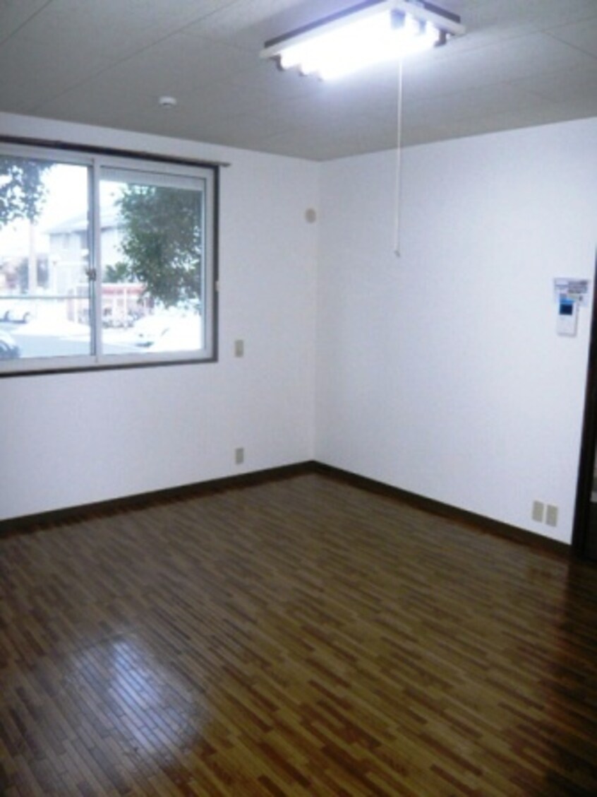 現況優先 プリオール女池D棟