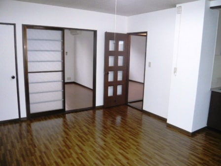 現況優先 プリオール女池D棟