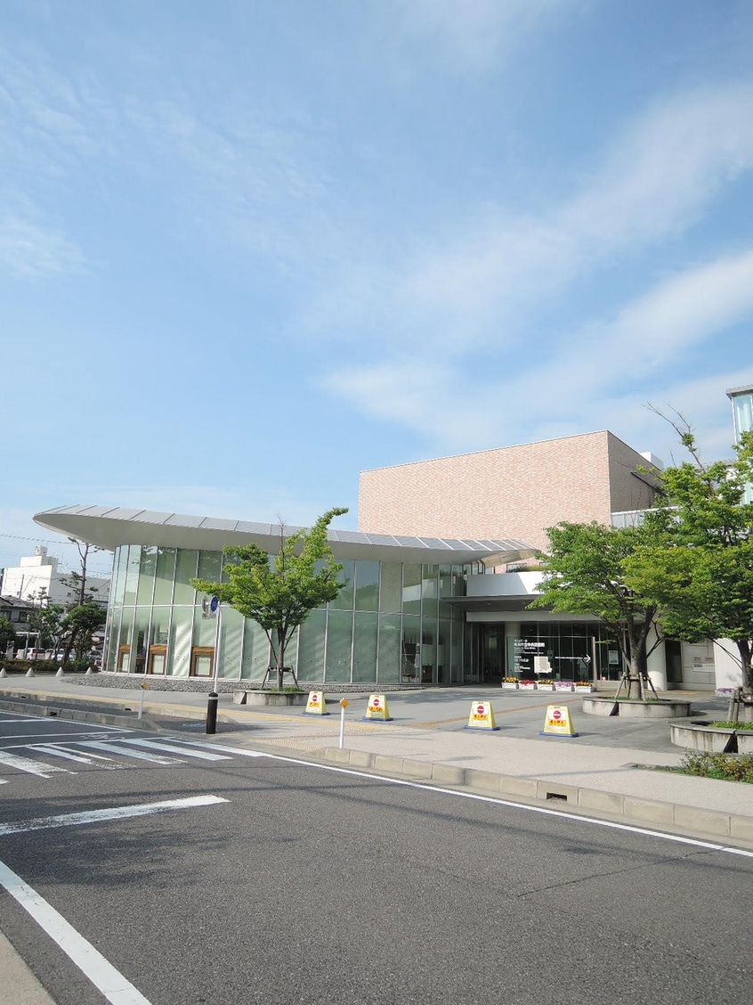新潟市立中央図書館(図書館)まで401m RENO長嶺1