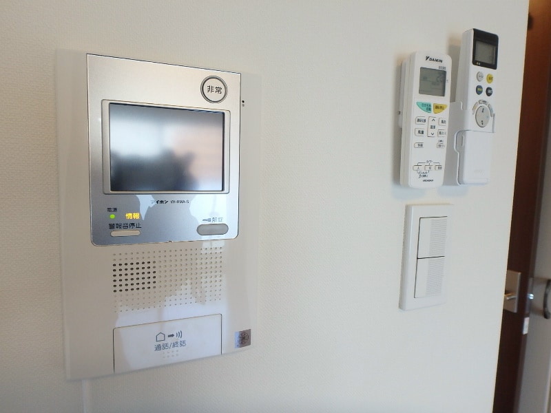TVモニターホン　参考写真 BUENA万代1丁目
