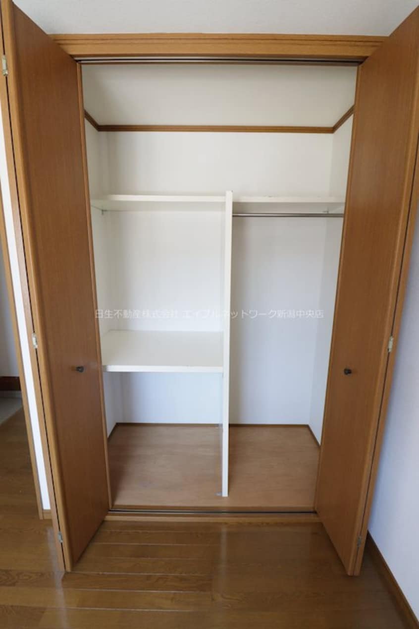  リベロ坂井東B棟