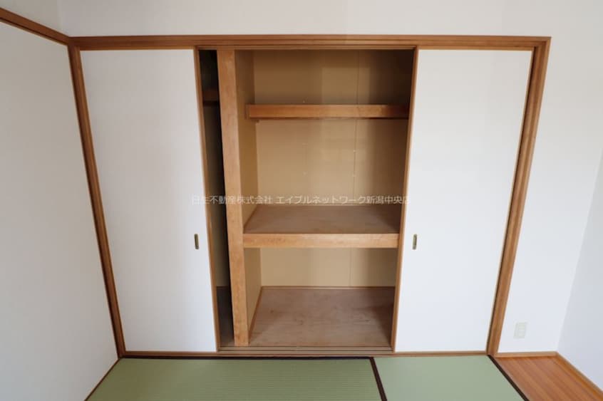  リベロ坂井東B棟