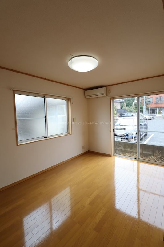 1階洋室は床暖房付き！ ラシーヌ・モモIIA1･A2