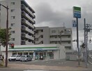 ﾌｧﾐﾘｰﾏｰﾄ 新潟鐙一丁目店(コンビニ)まで592m 紫竹山レジデンス