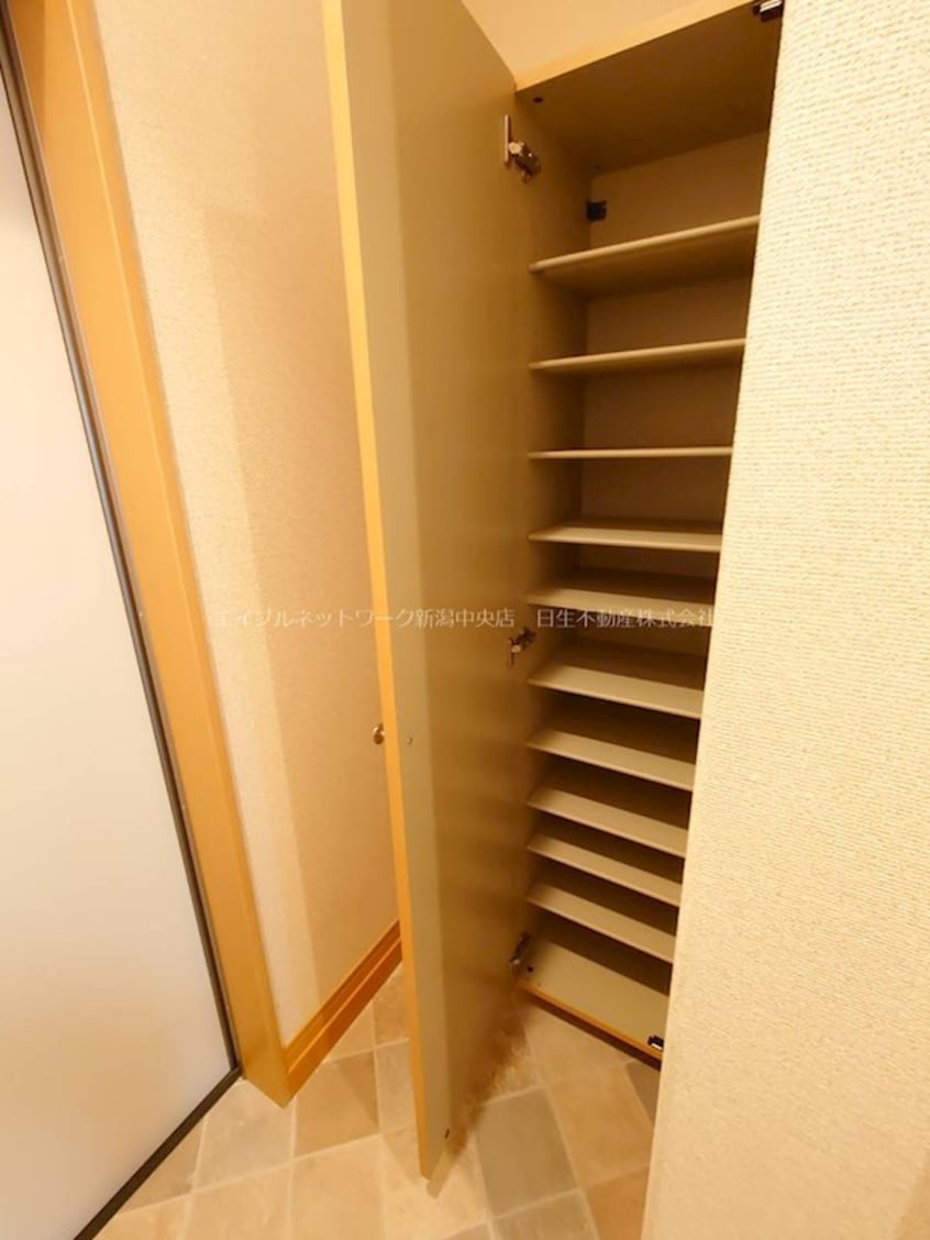 同タイプ間取り参考写真 BUENA川岸町