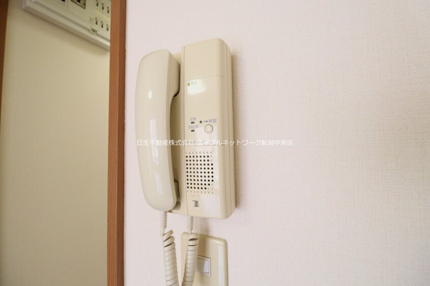 インターホン ウォーターフロント礎町