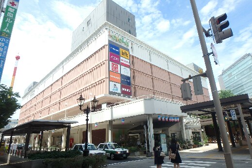 ｲｵﾝﾗﾌﾞﾗ万代店(スーパー)まで821m ウォーターフロント礎町