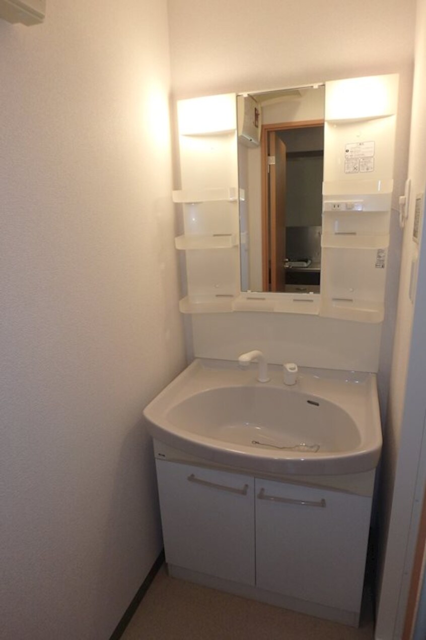  BUENA上大川前通3番町