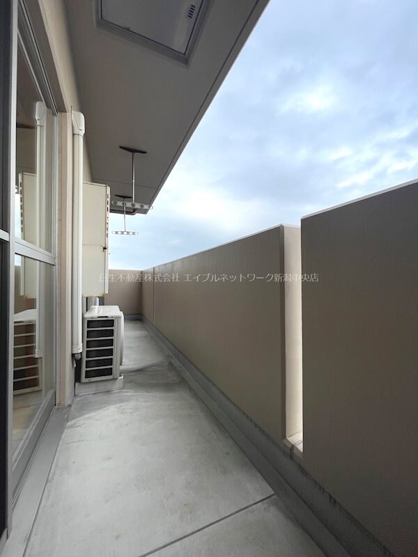  リヴェール女池