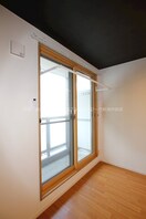 2重サッシで気密性◎室内物干しも付いてます♪ プレイス女池
