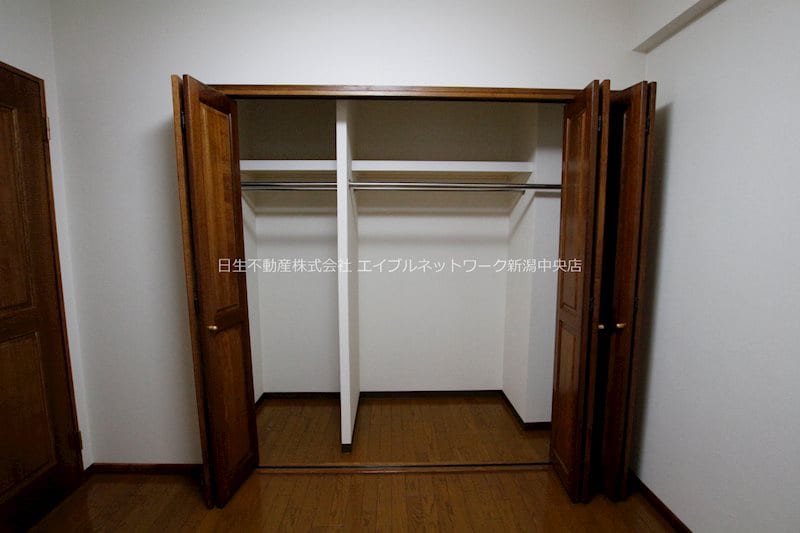 同間取り反転タイプ参考写真 ロンドベル万代
