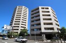 ライズ万代　S棟の外観