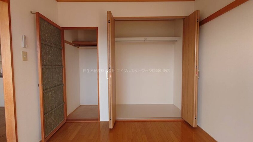 ★収納多めです パークタウン新和Ｃ