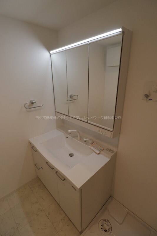  ロンドベル古町6番町