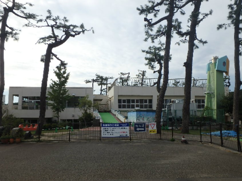 有明保育園(幼稚園/保育園)まで845m グランエグゼ